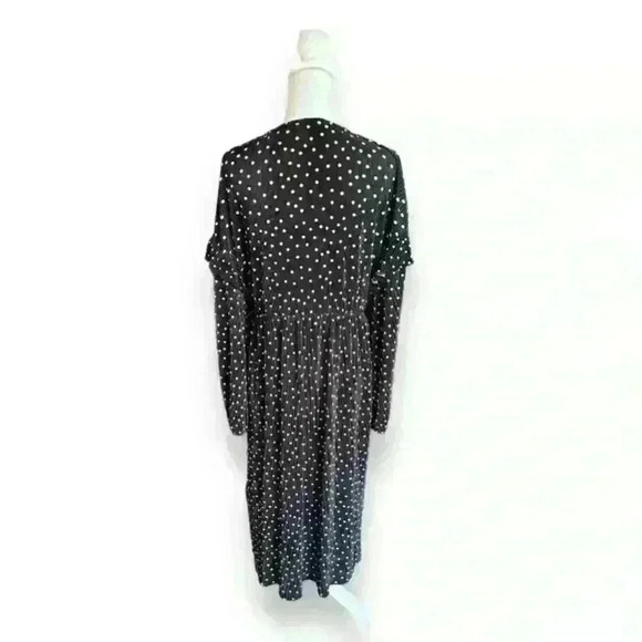 ASOS DESIGN Plisse V-Neck Midi Dress in Mono Dot Print Size XL NWT - Picture 4 of 5